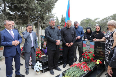 Azərbaycan Respublikasının Silahlı Qüvvələri tərəfindən Qarabağ iqtisadi rayonunda keçirilən lokal xarakterli antiterror tədbirləri zamanı şəhid olmuş ordumuzun hərbi qulluqçusu Rzayev Ramil Elçin oğlunun il mərasimi keçirilib