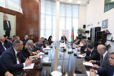 Mayın 19-da Suraxanı Rayon İcra Hakimiyyətinin başçısı Adil Əliyev Rayon İcra Hakimiyyətində növbəti vətəndaş qəbulu keçirib