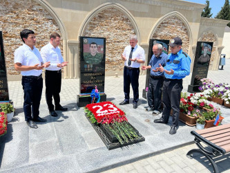 Bu gün Vətən müharibəsində qəhrəmancasına döyüşərək şəhid olan Məmmədov İsa Nazim oğlu doğum günündə anılıb