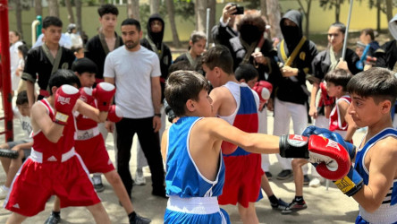 Suraxanı rayonunda 1 İyun – Uşaqların Beynəlxalq müdafiəsi günü münasibətilə "Yaşıl dünyamızı qoruyaq, uşaqlarımıza sağlam gələcək quraq" adlı Uşaq Festivalı keçirilib.