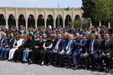 Suraxanıda Ulu öndər Heydər Əliyevin xatirəsinə həsr olunmuş “Rənglər festivalı” təşkil edilib