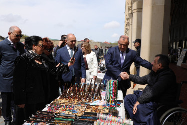 Suraxanıda Ulu öndər Heydər Əliyevin xatirəsinə həsr olunmuş “Rənglər festivalı” təşkil edilib