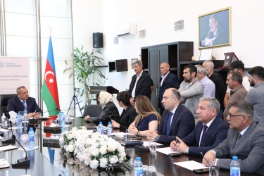 Mayın 26-da Suraxanı Rayon İcra Hakimiyyətinin başçısı Adil Əliyev Rayon İcra Hakimiyyətində növbəti vətəndaş qəbulu keçirib