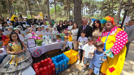 Suraxanı rayonunda 1 İyun – Uşaqların Beynəlxalq müdafiəsi günü münasibətilə "Yaşıl dünyamızı qoruyaq, uşaqlarımıza sağlam gələcək quraq" adlı Uşaq Festivalı keçirilib.