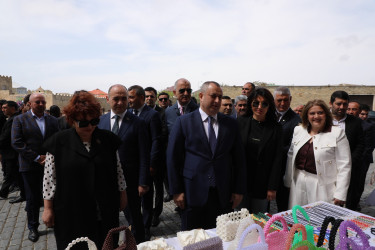 Suraxanıda Ulu öndər Heydər Əliyevin xatirəsinə həsr olunmuş “Rənglər festivalı” təşkil edilib