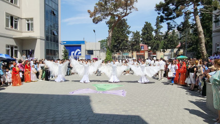 Bu gün ümumtəhsil müəssisələrində “Son zəng” çalınıb