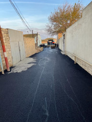 Zığ qəsəbəsi, Rövşən Göyüşov küçəsində asfalt örtüyü salınır