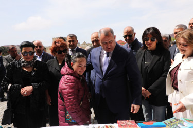 Suraxanıda Ulu öndər Heydər Əliyevin xatirəsinə həsr olunmuş “Rənglər festivalı” təşkil edilib