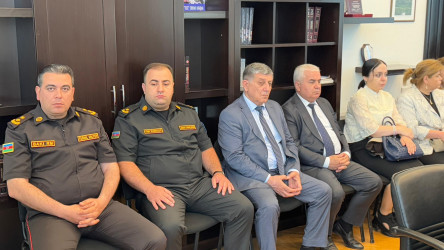 Suraxanı Rayon İcra Hakimiyyətində“Su hövzələrində insanların təhlükəsizliyinin təmin edilməsi” mövzusunda müşavirə keçirilmişdir
