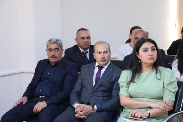 Mayın 21-də Suraxanı Rayon İcra Hakimiyyətinin başçısı Adil Əliyev 85 №-li tam orta məktəbdə Yeni Suraxanı qəsəbəsinin sakinləri ilə görüşüb