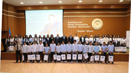 Suraxanıda “Ümummilli Lider Heydər Əliyev müstəqil Azərbaycan Konstitusiyasının müəllifidir” mövzusunda növbəti maarifləndirici tədbir keçirilib