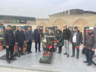 Vətən müharibəsinin qəhrəman şəhidlərindən biri olan Süleymanov Tamerlan Xankişi oğlunun doğum günü münasibətilə məzarı ziyarət olunub