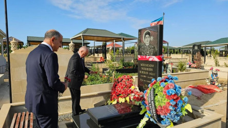 Zığ qəsəbəsi, Dədə Qorqud Qəbiristanlığındakı Şəhidlər Xiyabanında Şəhidlərimiz anılıb