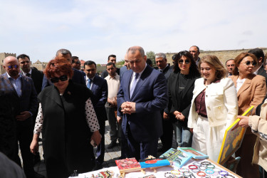 Suraxanıda Ulu öndər Heydər Əliyevin xatirəsinə həsr olunmuş “Rənglər festivalı” təşkil edilib