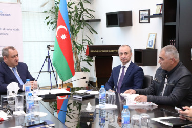 Aprelin 28-də Suraxanı Rayon İcra Hakimiyyətinin başçısı Adil Əliyev Rayon İcra Hakimiyyətində növbəti vətəndaş qəbulu keçirib