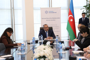 Mayın 19-da Suraxanı Rayon İcra Hakimiyyətinin başçısı Adil Əliyev Rayon İcra Hakimiyyətində növbəti vətəndaş qəbulu keçirib