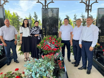 Bu gün Vətən müharibəsində qəhrəmancasına döyüşərək şəhidlik zirvəsinə ucalan Kazımlı Mürsəl Kamil oğlunun doğum günüdür