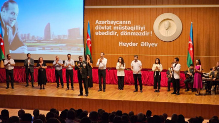 “26 iyun - Azərbaycan Respublikasının Silahlı Qüvvələri günü”münasibətilə “Azərbaycan ordusu Heydər Əliyev zəkasının işığında” adlı təntənəli tədbir keçirilib