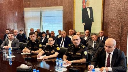 Suraxanı Rayon İcra Hakimiyyətində“Su hövzələrində insanların təhlükəsizliyinin təmin edilməsi” mövzusunda müşavirə keçirilmişdir