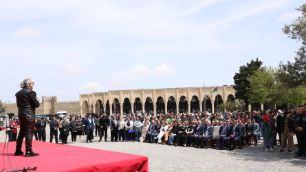 Suraxanıda Ulu öndər Heydər Əliyevin xatirəsinə həsr olunmuş “Rənglər festivalı” təşkil edilib