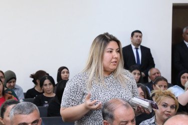 Mayın 21-də Suraxanı Rayon İcra Hakimiyyətinin başçısı Adil Əliyev 85 №-li tam orta məktəbdə Yeni Suraxanı qəsəbəsinin sakinləri ilə görüşüb