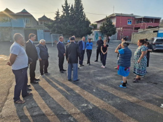 Suraxanı rayonunda abadlıq-quruculuq işləri geniş miqyas alaraq qəsəbələrdə yol infrastrukturunun yenidən qurulması, su və kanalizasiya xətlərinin çəkilməsi, parkların təmir olunaraq abadlaşdırılması işləri  davam etdirilir