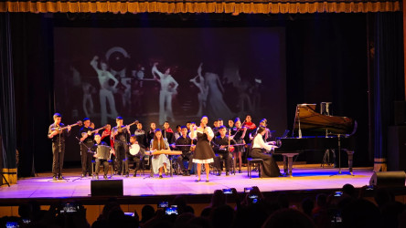 Bakı Musiqi Akademiyasının Opera studiyasında Ümummilli Lider Heydər Əliyevin anadan olmasının 100-cü ildönümünə həsr olunmuş konsert proqramı keçirilib