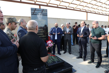 Azərbaycan Respublikasının Silahlı Qüvvələri tərəfindən Qarabağ iqtisadi rayonunda keçirilən lokal xarakterli antiterror tədbirləri zamanı şəhid olmuş ordumuzun hərbi qulluqçusu, 2004-cü il təvəllüdlü Qasımov Kamal Hüseyn oğlunun il mərasimi keçirilib