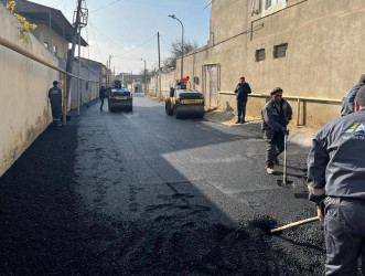 Zığ qəsəbəsi, Rövşən Göyüşov küçəsində asfalt örtüyü salınır