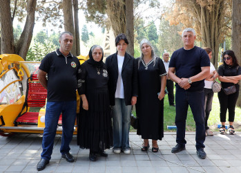 Suraxanı Rayon İcra Hakimiyyətinin təşkilatçılığı ilə 2026–2027-ci tədris ilinin başlanması münasibətilə şəhid övladları ilə görüş keçirilib