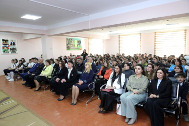 Martın 11-də Suraxanı Rayon İcra Hakimiyyətinin təşəbbüsü, Zığ Bələdiyyəsində “Gender məsələləri və məişət zorakılığı ilə mübarizəyə dair komissiya”nın və 315 saylı tam orta ümumtəhsil məktəbinin birgə təşkilatçılığı ilə “Müəllim-şagird-valideyn münasibətlərində qarşılıqlı hörmət və etibar ” adlı tədbir təşkil olunub