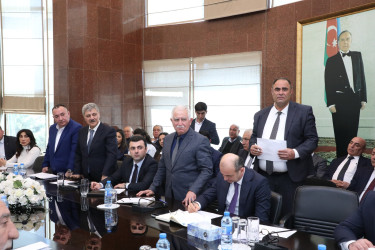 Aprelin 13-də Suraxanı Rayon İcra Hakimiyyətinin başçısı Adil Əliyev Rayon İcra Hakimiyyətində növbəti vətəndaş qəbulu keçirib