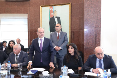 Oktyabrın 27-də Suraxanı Rayon İcra Hakimiyyətinin başçısı Adil Əliyev Rayon İcra Hakimiyyətində növbəti vətəndaş qəbulu keçirib