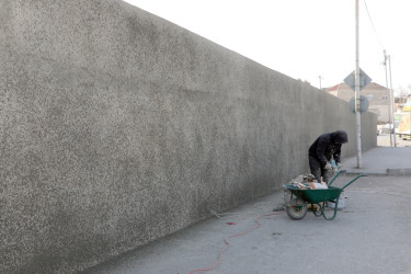 Suraxanı rayonunda aparılan abadlıq və təmir-bərpa işləri çərçivəsində rayonun bütün qəsəbələrində genişmiqyaslı tədbirlər həyata keçirilir