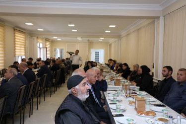 Fatimeyi-Zəhra məscidində 27 sentyabr – Anım günü ilə əlaqədar ehsan süfrəsi açılıb