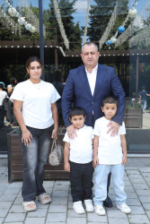 Suraxanı Rayon İcra Hakimiyyətinin təşkilatçılığı ilə 2026–2027-ci tədris ilinin başlanması münasibətilə şəhid övladları ilə görüş keçirilib