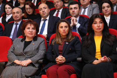 Suraxanı Rayon İcra Hakimiyyətinin təşkilatçılığı ilə 27 sentyabr Anım Günü münasibətilə tədbir keçirilib