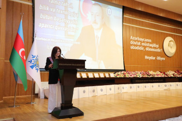 Sentyabrın 11-də Suraxanıda 600-dən yuxarı bal toplayan məzunlarla görüş keçirildi