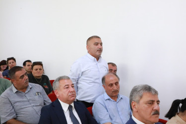 Avqustun 27-də Suraxanı Rayon İcra Hakimiyyətinin başçısı Adil Əliyev Zığ qəsəbəsində yerləşən 317 saylı tam orta məktəbdə sakinlərlə səyyar görüş keçirib