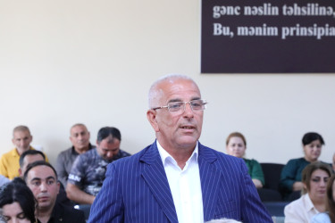 Sentyabrın 24-də RİH başçısı Adil Əliyev Hövsan qəsəbəsində yerləşən 281 saylı tam orta məktəbdə sakinlərlə səyyar görüş keçirib