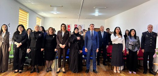 Suraxanı rayon İcra Hakimiyyətinin təşəbbüsü, Zığ Bələdiyyəsində “Gender məsələləri və məişət zorakılığı ilə mübarizəyə dair komissiyası”nın və 317 nömrəli tam orta ümumtəhsil məktəbinin birgə təşkilatçılığı ilə “Media savadlılığı: uşaqların zərərli informasiyadan qorunması” mövzusunda maarifləndirici tədbir keçirilib
