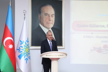 Suraxanı rayonunda “Qadın Gülərsə, Bəşəriyyət Gülər!” adlı tədbir keçirilib