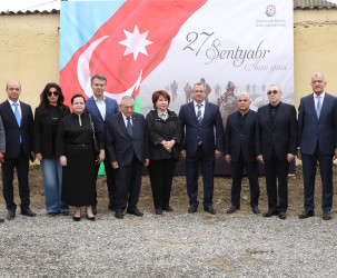 Suraxanıda 27 Sentyabr - Anım Gününə həsr olunmuş ağacəkmə aksiyası keçirilib