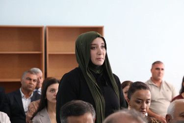 Suraxanı Rayon İcra Hakimiyyətinin başçısı Adil Əliyevin vətəndaşlarla növbəti səyyar görüşü oktyabrın 1-də Qaraçuxur qəsəbəsində yerləşən 318 saylı tam orta ümumtəhsil məktəbində keçirilib