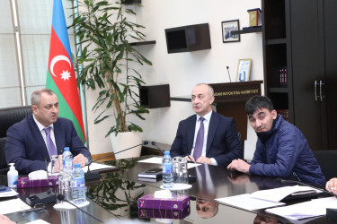 Fevralın 16-da Suraxanı Rayon İcra Hakimiyyətinin başçısı Adil Əliyev Rayon İcra Hakimiyyətində növbəti vətəndaş qəbulu keçirib