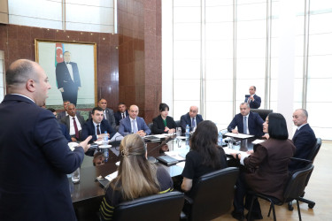 Mayın 18-də Suraxanı Rayon İcra Hakimiyyətinin başçısı Adil Əliyev Rayon İcra Hakimiyyətində növbəti vətəndaş qəbulu keçirib.