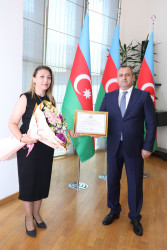 İyunun 17-də Suraxanı Rayon İcra Hakimiyyətinin təşkilatçılığı ilə 17 İyun – Tibb İşçilərinin Peşə Bayramı Günü münasibətilə tədbir keçirilib.
