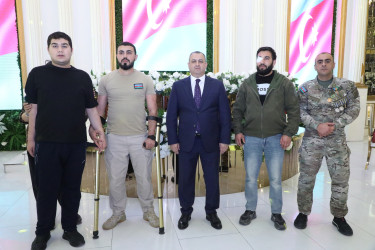 Suraxanı Rayon İcra Hakimiyyətinin və "Autizm fərqlilikdir" İctimai Birliyinin birgə təşkilatçılığı ilə Autizm aylığı çərçivəsində Aura şadlıq sarayında xüsusi qayğıya ehtiyacı olan uşaqlar üçün tədbir təşkil olunub