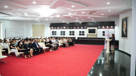 Suraxanı rayonunda “Cəmiyyətin və Medianın İnkişafı” İctimai Birliyinin icra etdiyi “Erkən nikah və fəsadları: maarifləndirici tədbirlər silsiləsi” adlı layihə çərçivəsində konfarns  keçirilib