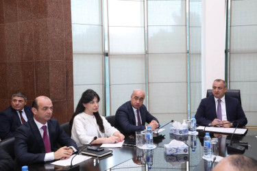 Avqustun 31- də Suraxanı Rayon İcra Hakimiyyətinin başçısı Adil Əliyev Rayon İcra Hakimiyyətində növbəti vətəndaş qəbulu keçirib